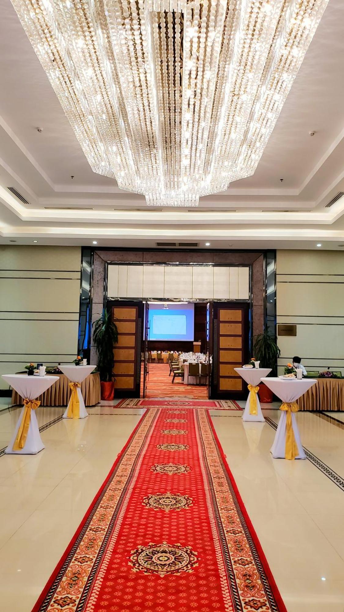 Dara Airport Hotel Phnom Penh Zewnętrze zdjęcie
